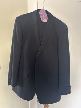 Men's Black Pinstripe Single-Breasted Suit Jacket
